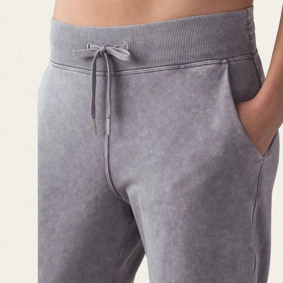 Lululemon Loop Back  Jogger - Women’s 4 - Picture 4 of 8